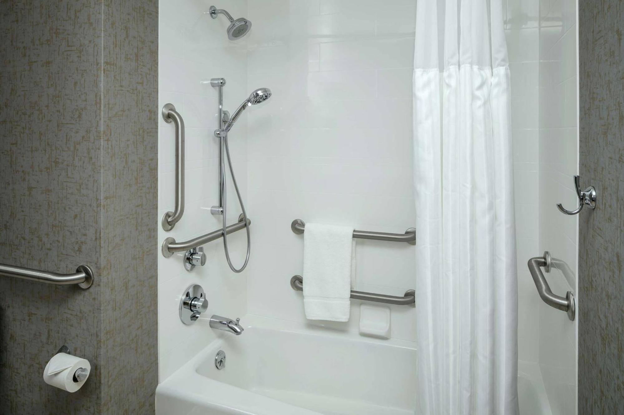 Hilton Garden Inn Seattle Bellevue Downtown, Wa Buitenkant foto
